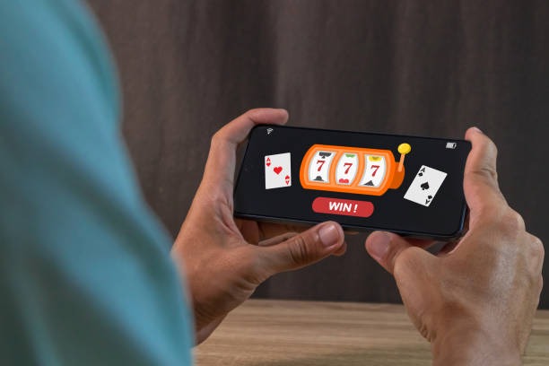 Ikan Jackpot gameplay on skater showing live fish targets, score tracker, and jackpot pool